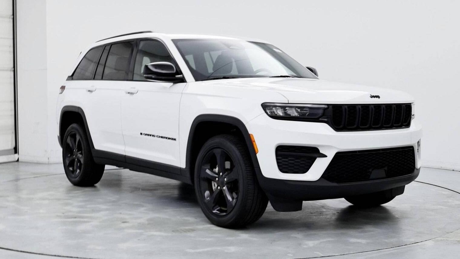 JEEP GRAND CHEROKEE 2023 1C4RJHAG7PC606662 image